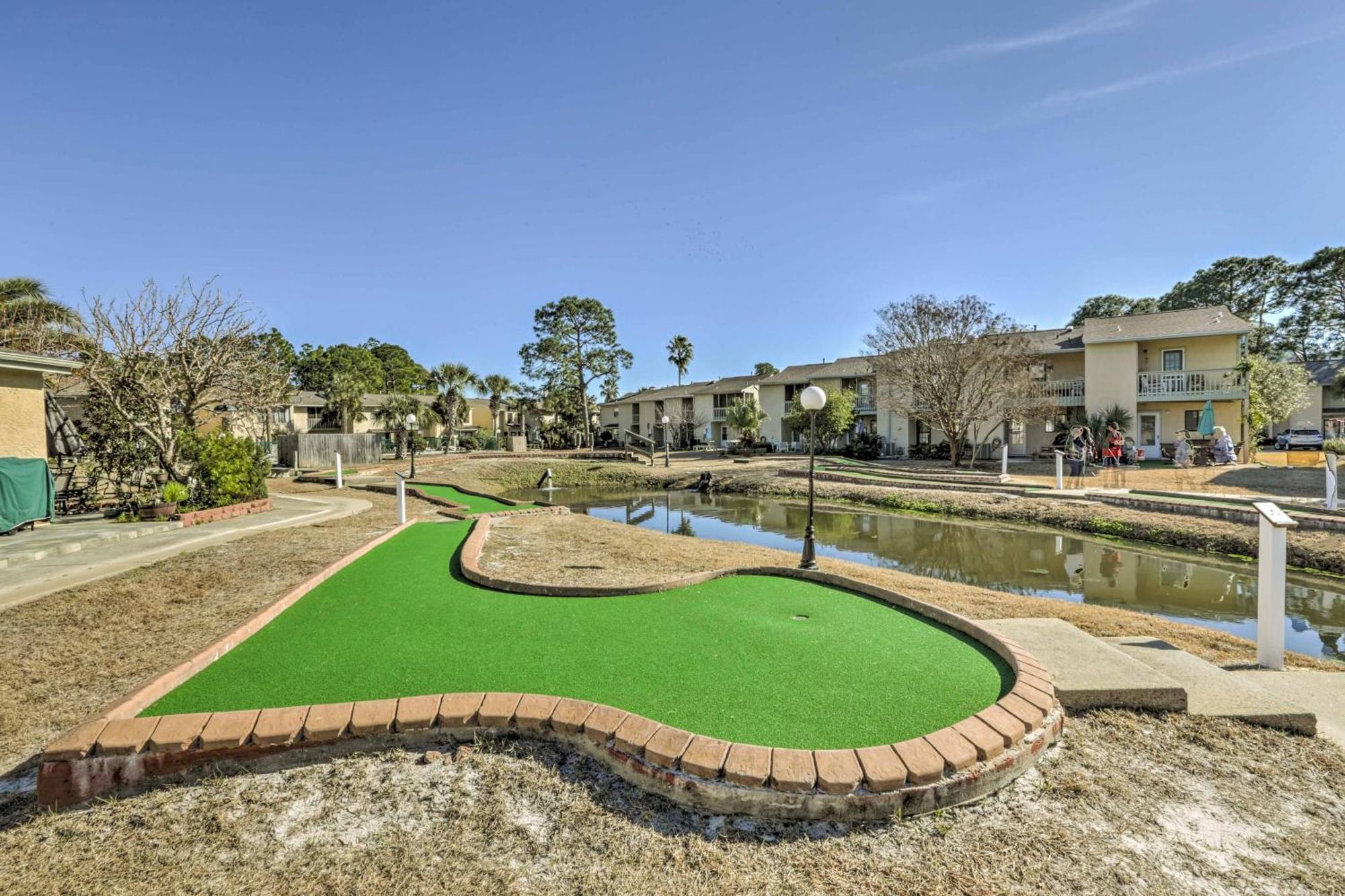 The Wave Pcb Townhome With Pools And Beach Access Panama City Beach Exterior photo